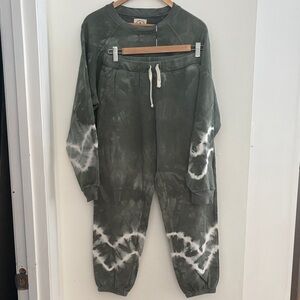 Electric & Rose sweat set